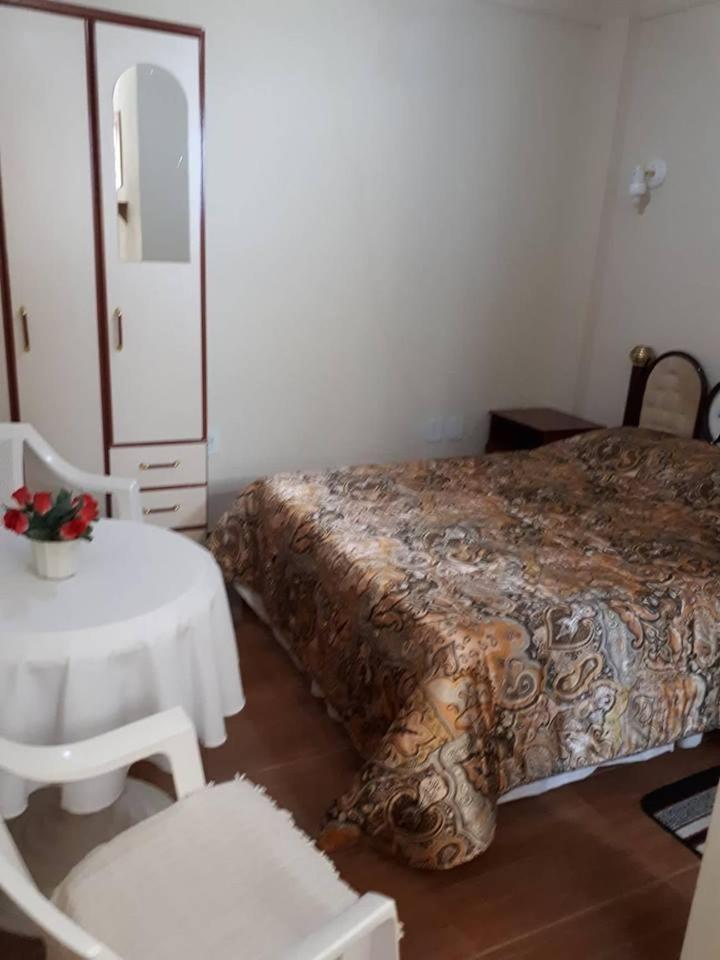 Hospedagem Narcizo Sao Lourenco  Εξωτερικό φωτογραφία